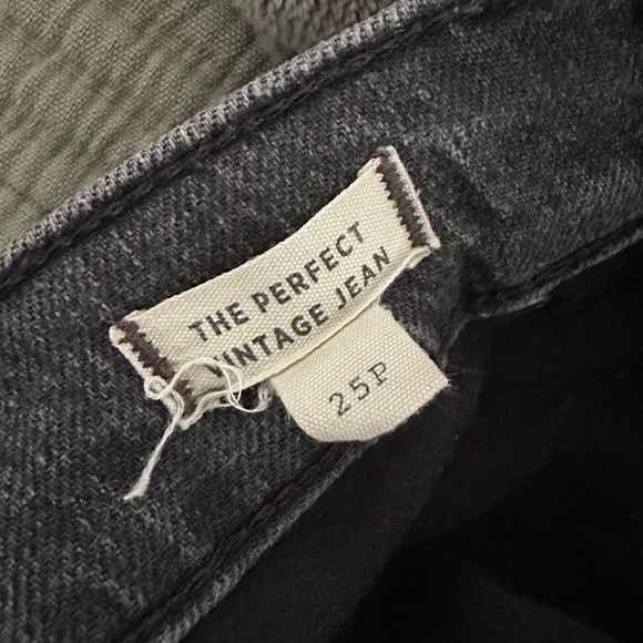 Madewell Perfect Vintage Jeans- black, petite - Picture 4 of 5